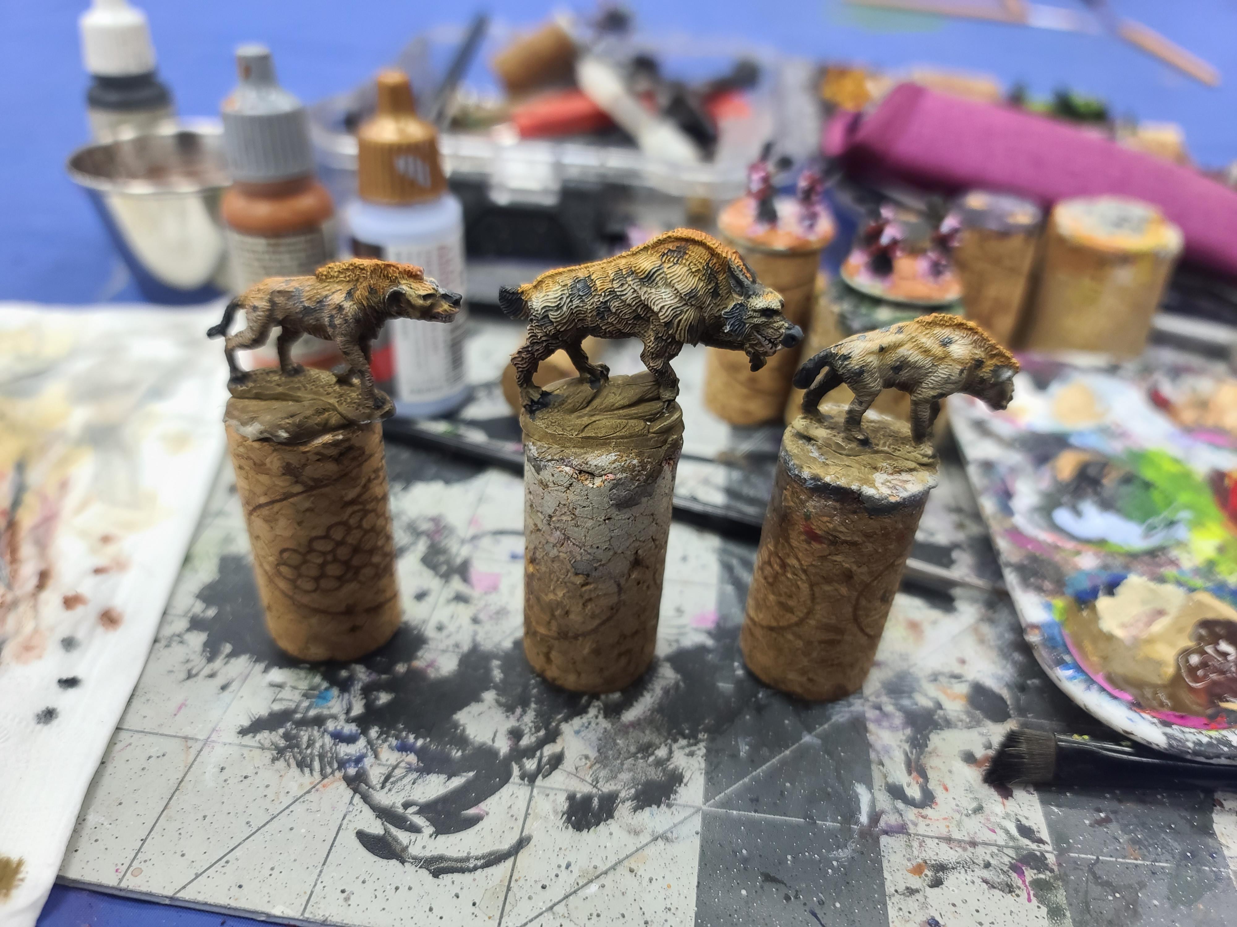Fantasy miniature animal party - metal well painted
